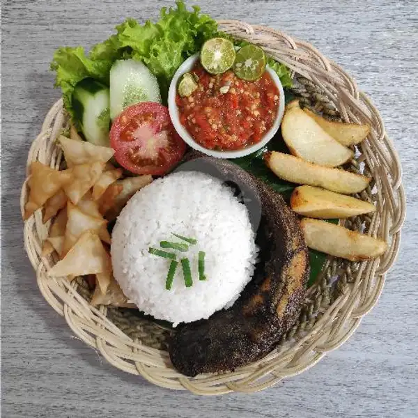 Lele Goreng+nasi+wedges Potato | GEPREK BERDUA