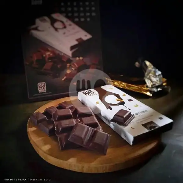chocobar dark chocolate and cashew | Delvi Snack, Durian Cup, Raya Mukfar