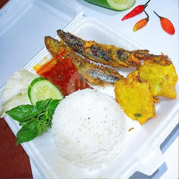 Ikan Layang Goreng Lalapan + Nasi | DAPUR GRIYA