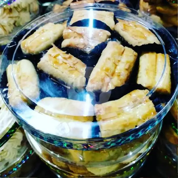 Kie Kastenggel Keju/s | Kue Ulang Tahun ARUL CAKE, Pasar Kue Subuh Senen