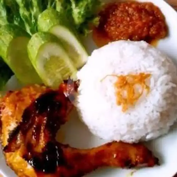 Ayam Bakar + Nasi | Ayam Bakar & Sate Enyak, Saco
