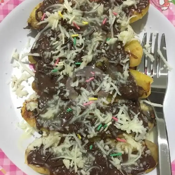 Pisang Bakar Coklat Lumer+Keju+mises | Salad Buah dan Mozzarella Corn Tenda Biru, Padang Timur