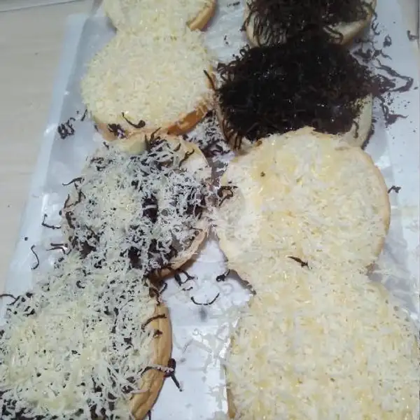Roti kukus Coklat + Srikaya | Pisang Coklat Keju Edel Weis, Ariodillah