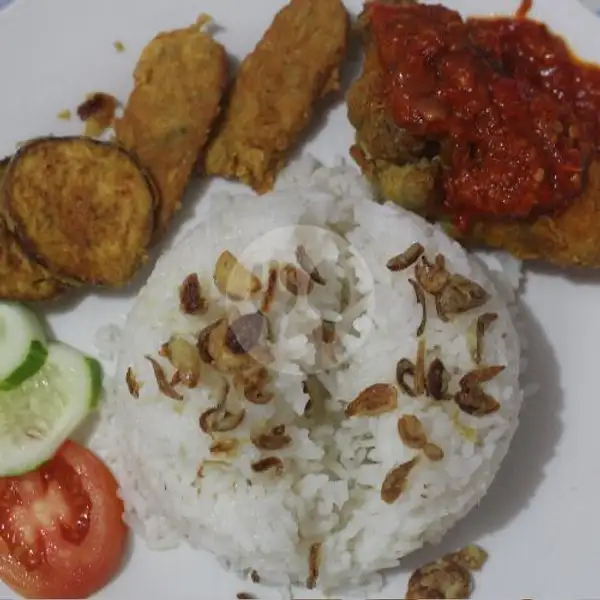 Nasi Ayam Geprek Sambal Balado | Dapur Maryam, Timur