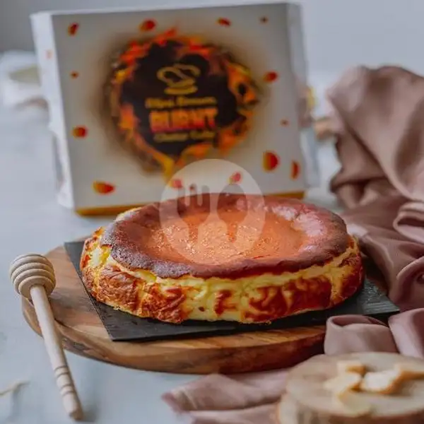 Burnt Cheese Cake | Mini Brown Cheese Cake, Batam