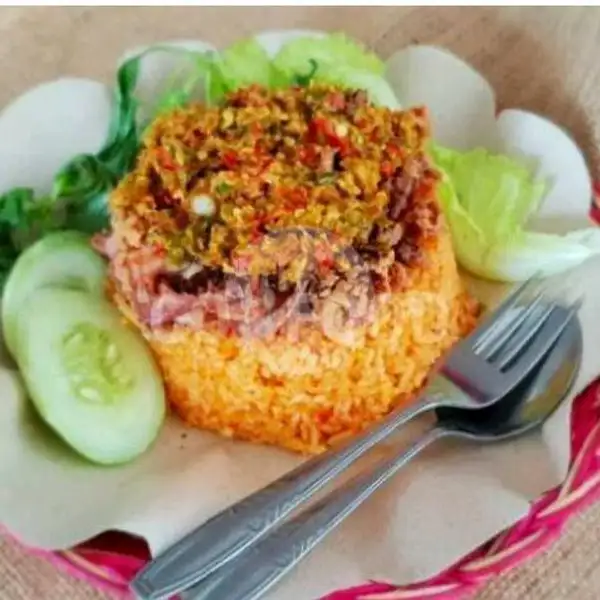 Nasi Goreng Spesial  + Ayam Geprekk(halal Food) | Dapoer Deo, Hawila Residence