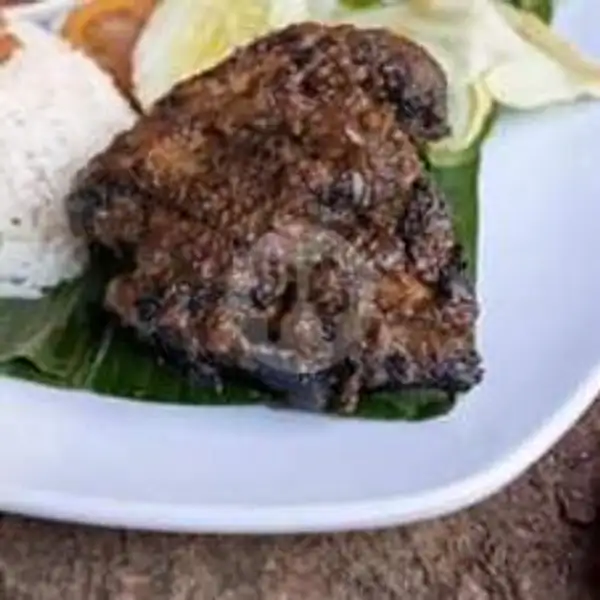 Ayam Bakar Sere Lemo | Pog's Warung, Denpasar