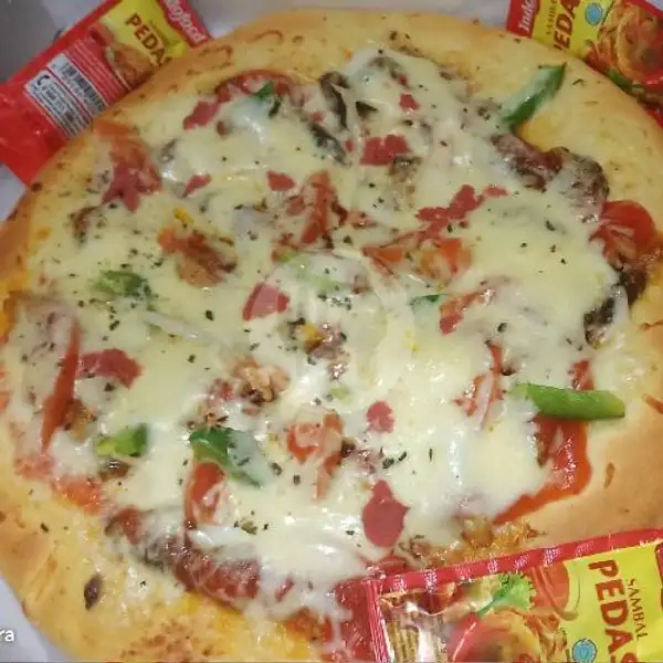 Pizza Tuna Keju Mozarella Ukuran Large | Pizza Indi, Temu Putih