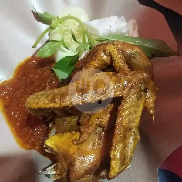 Ayam Kampung Goreng | Pecel Lele & Seafood Arip Prayuda, Sukarami