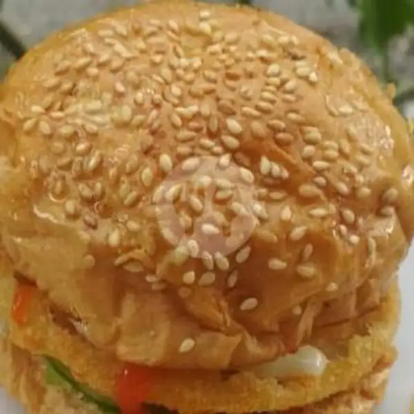 Burger Amw Daging Champ + Sosis | Stasiun Food, Cilengkrang