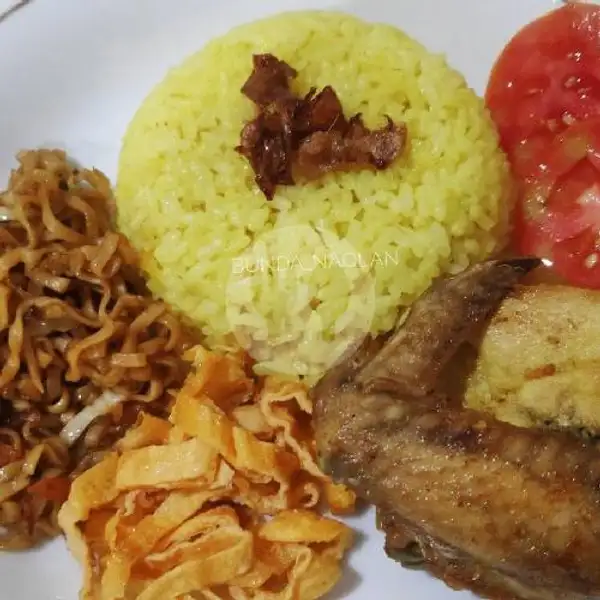 Nasi Kuning + Ayam Goreng | Kedai Dian, Perjuangan