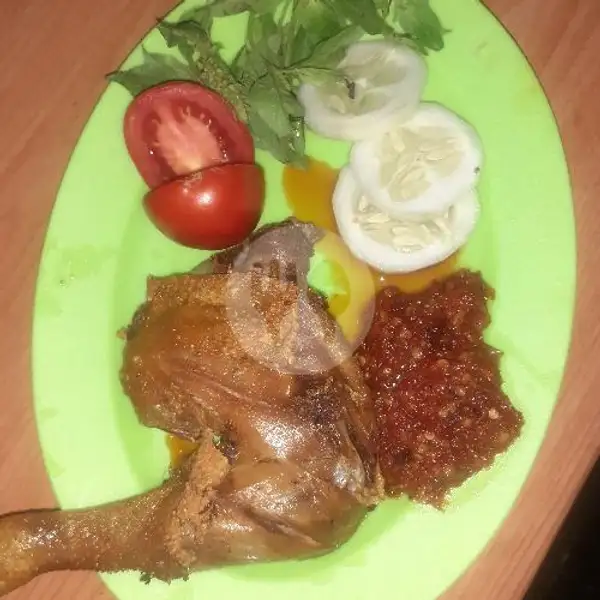 Nasi Ayam Goreng Kampung Gratis Es Teh /teh Panas | Ayam Bakar Madu H5, Singosari