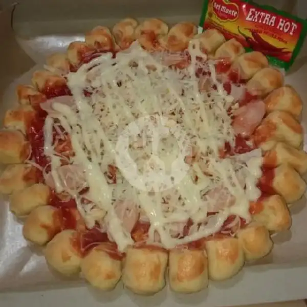 Pizza Isi Sosis | Pasha Pizza, Daan Mogot