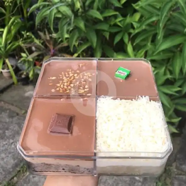 Paket Dessert 2 ( 4 in 1 ) | Ticake Dessert Box, Gunung Batu Putih
