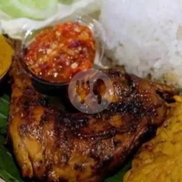 Ayam Bakar | Lalapan dan Seafood Lestari, Padangsambian Klod