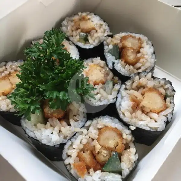 Chicken Teriyaki Roll | Beli Sushiku