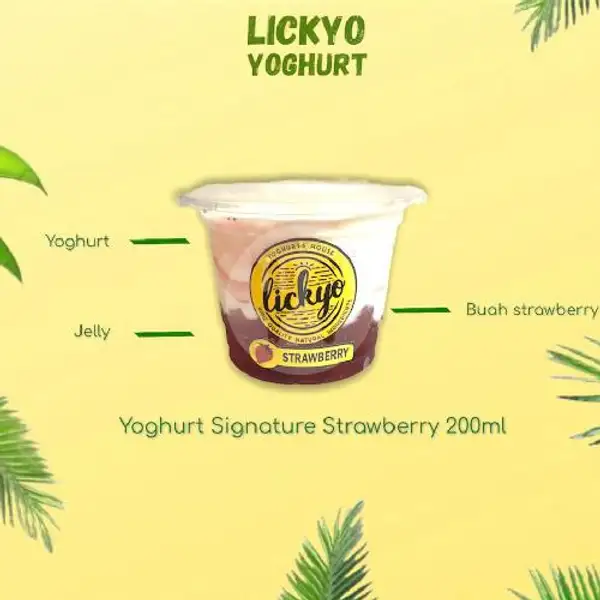 Yoghurt Strawberry Signature 200ML | LickYo Creamy Yoghurt, Reog