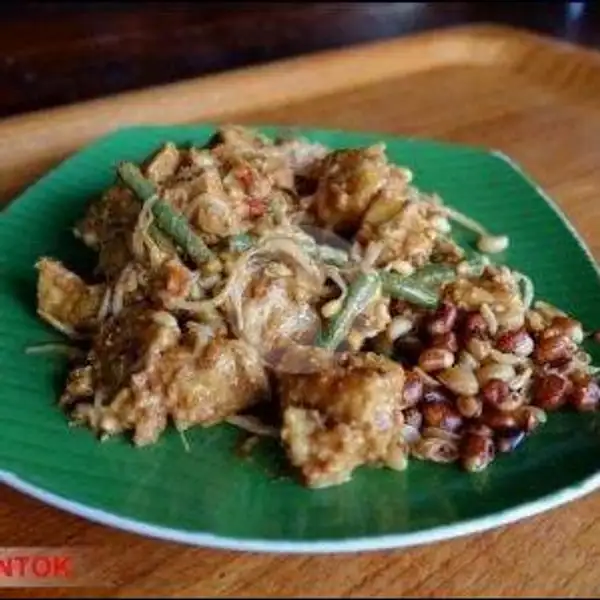 Tipat Cantok | Warung Mogan 2 (Vegetarian), Denpasar