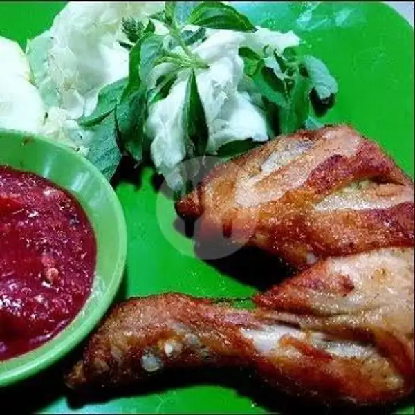 Ayam Goreng Kalasan ( Tanpa Nasi) | Naufalita Resto & Cake, Jekan Raya