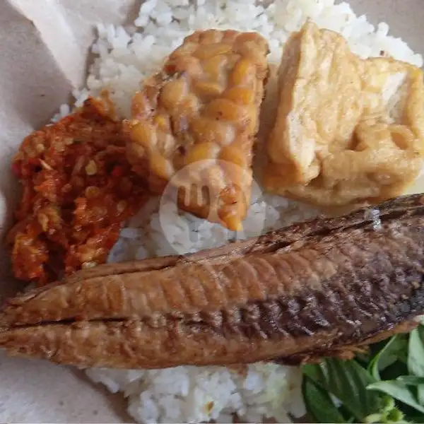 Nasi Sambel Penyet Ikan Tongkol | Warung Doa Ibu, Gubeng