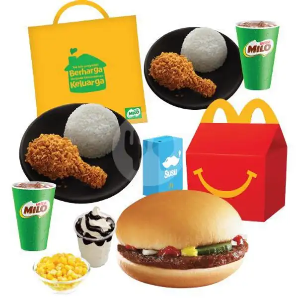 Family Time Bertiga Happy Meal Beef Burger, PaNas Krispy With 2pcs reg. MILO | McDonald's, New Dewata Ayu