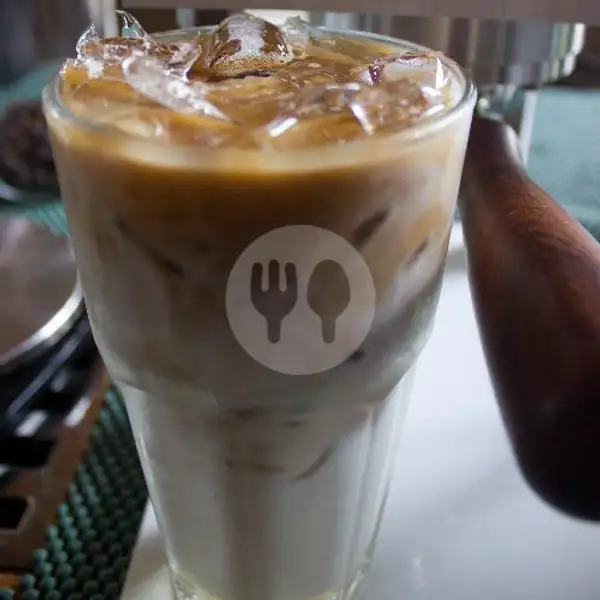 Caffe Latte Ice | Kopi Darat, WR Supratman