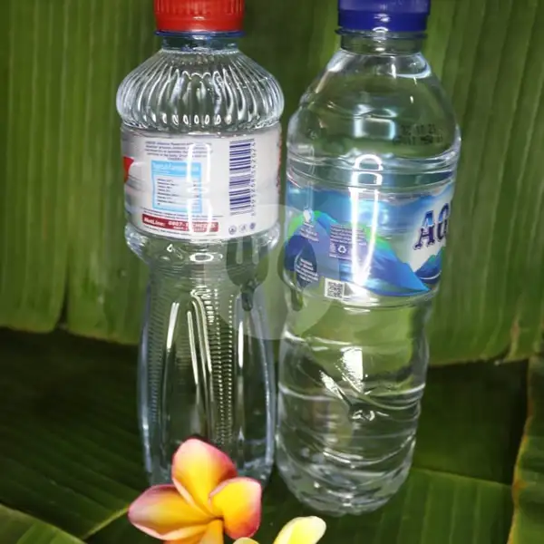 Mineral Water | Babi Guling Candra, Teuku Umar