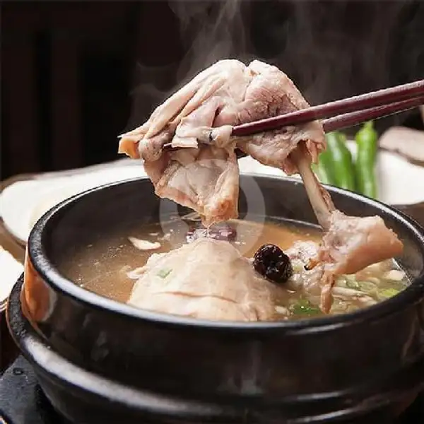 Samgyetang Korean Chicken Ginseng Soup | Raccolto, Jelambar