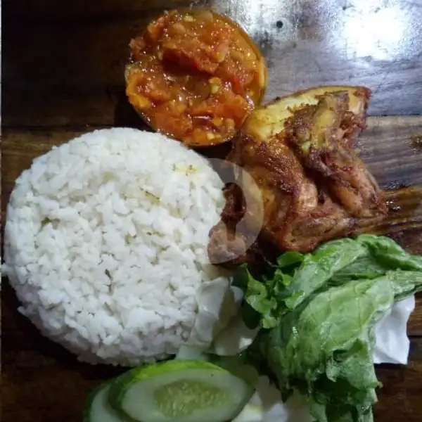 Pecak Ayam Dada+Sambal Pecak+Nasi+Free Teh Manis | Duck Street 21, Tugu Utara