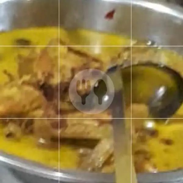 Opor(kuning) /Terik (Putih) Ayam + Telur | Warung Makan Mahkota, Sidoarum