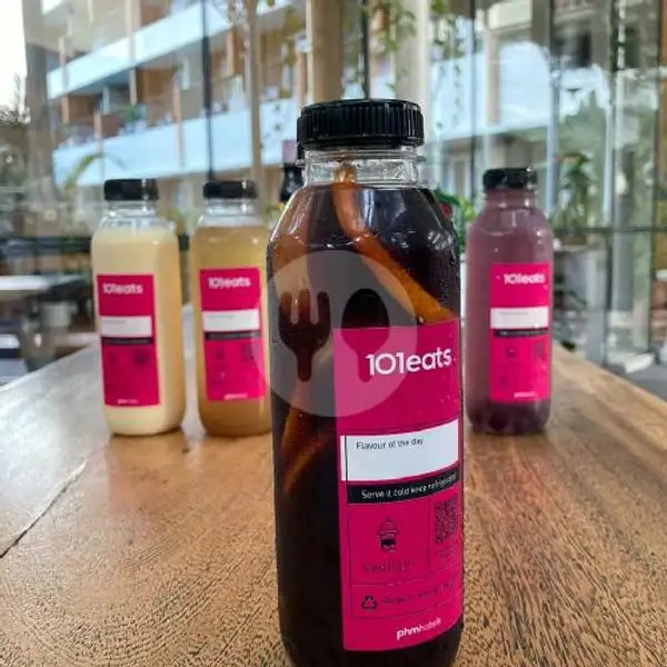 Abidin Premium Free Snack | Pink Elephant Coffee And Lounge, Margoutomo