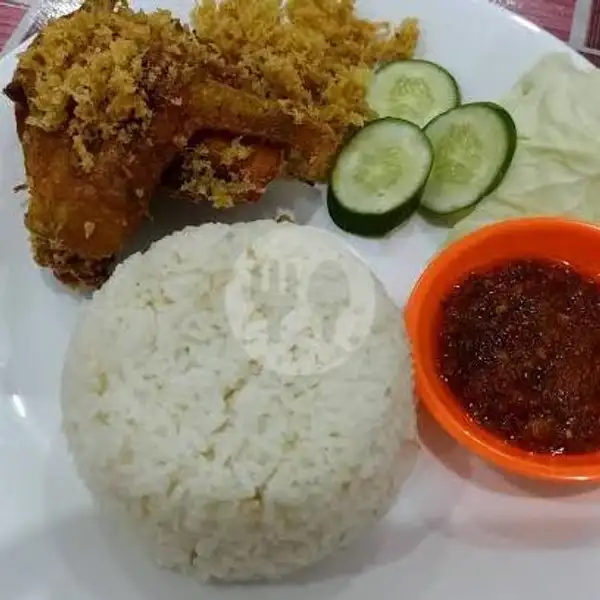 Paket Ayam Goreng 1/4 | Pondok Ikan Bakar Bu Oen, Purwokerto Timur