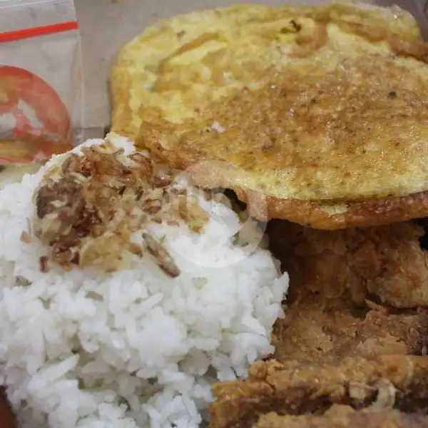 Nasi Ayam Geprek Spesial Dadar Sambal Korek | Dapur Maryam, Timur