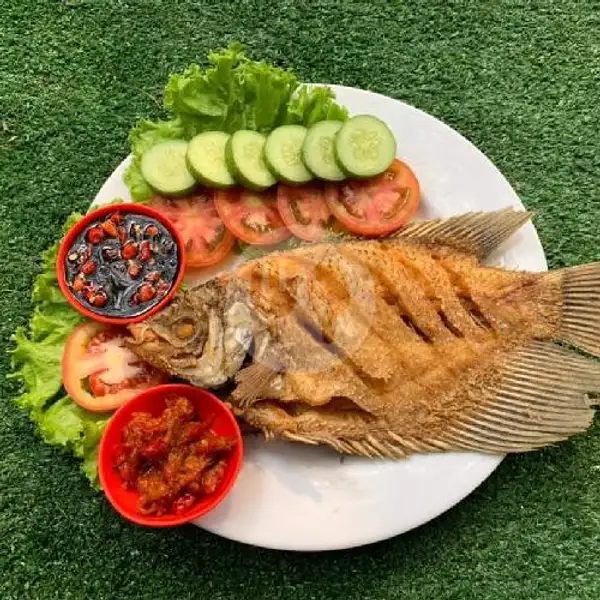 Ikan Gurame Goreng (350gr) | Lalapan dan Seafood Lestari, Padangsambian Klod