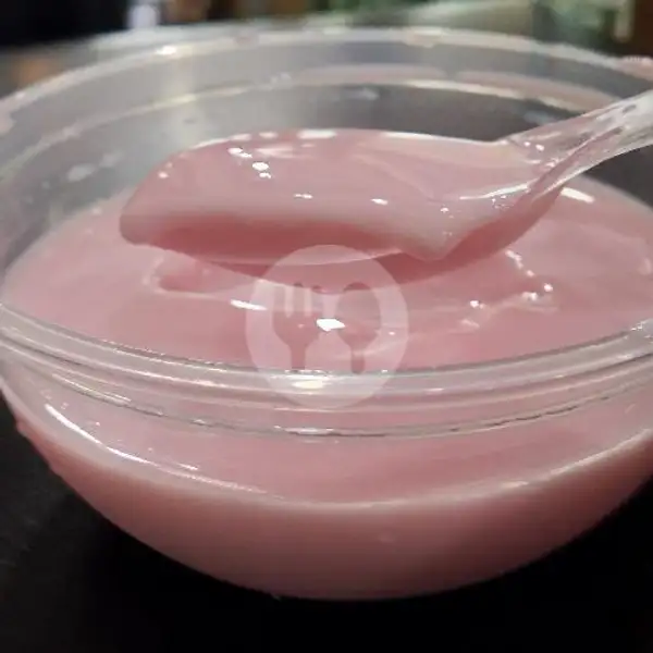 Strawberry Silky Pudding | ZR Yogurt, Ratu Zaleha