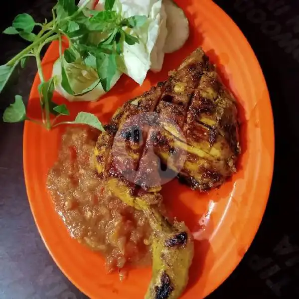 Ayam Bakar Paha+Sambal+Lalap | Pecel Lele Sriwedari, Medan Satria