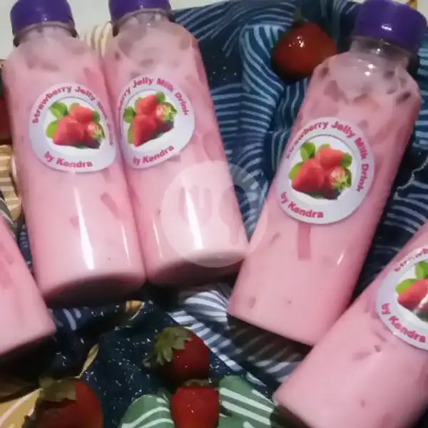 Strowberry Jelly Milk | Kendra Catering & Cake, Yos Sudarso