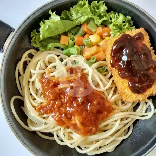 Spaghetti Bolognese With Dory Katsu Sc Blackpaper | Ricebowl Sakana, Prawiro Sudiyono