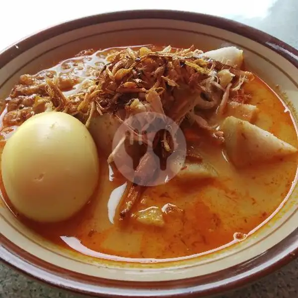 Lontong Kari Ayam + Telur | Lontong Kari Ayam Priangan, Buahbatu