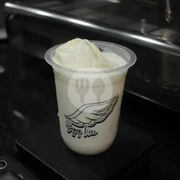 Vanilla Ice | Sayap Kiri Coffee, Klojen