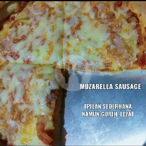 Premium:Muzarella Sausage: Size: 20 | Sari Pizza
