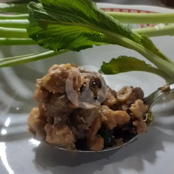 Ayam cincang saos rempah | Nasi Goreng Arum Ndalu, Sukun