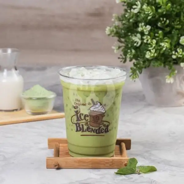 Green Tea Latte | Coffee Bean & Tea Leaf, Trans Studio Mall