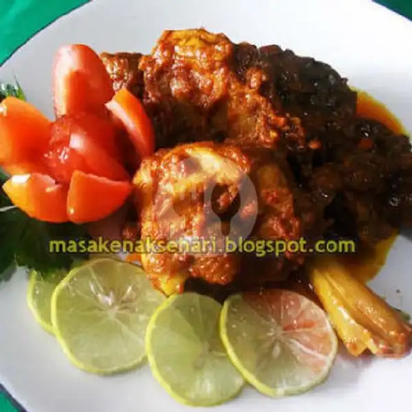 Nasi + Rendang Ayam + Sayur + Sambal + Kuah | Warung Inang Masakan Padang, Tukad Banyusari