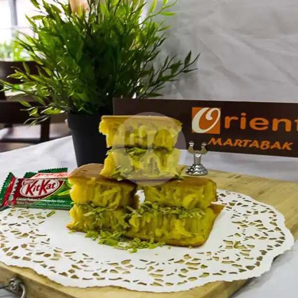 Kitkat Green Tea (Reguler) | Martabak Orient, Margahayu Bekasi