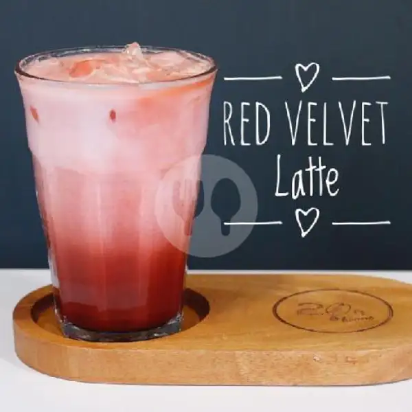 Red Velvet Latte (Ice) | 20ft Beans, P. B. Sudirman