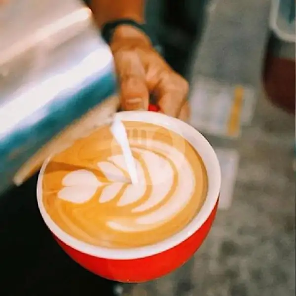 Hot Cappuccino | Piccola Stella Batam, Dermaga Sukajadi