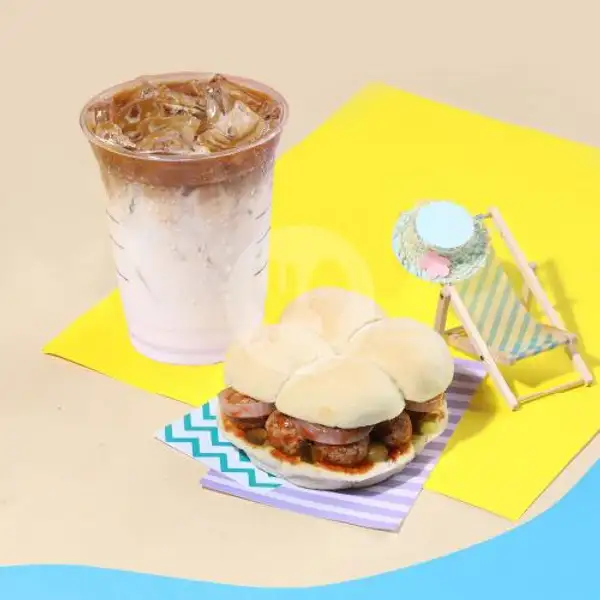 BBQ Plant-Based Meatballs Sandwich + Caramel Macchiato | Starbucks, Living Plaza Bandung