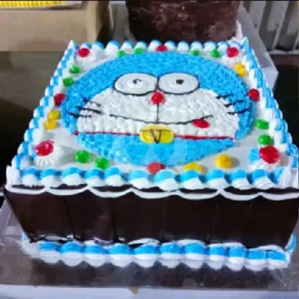 Kue Ulang Tahun Dora Emon 24x24 | Kue Ulang Tahun ZHENNITA
