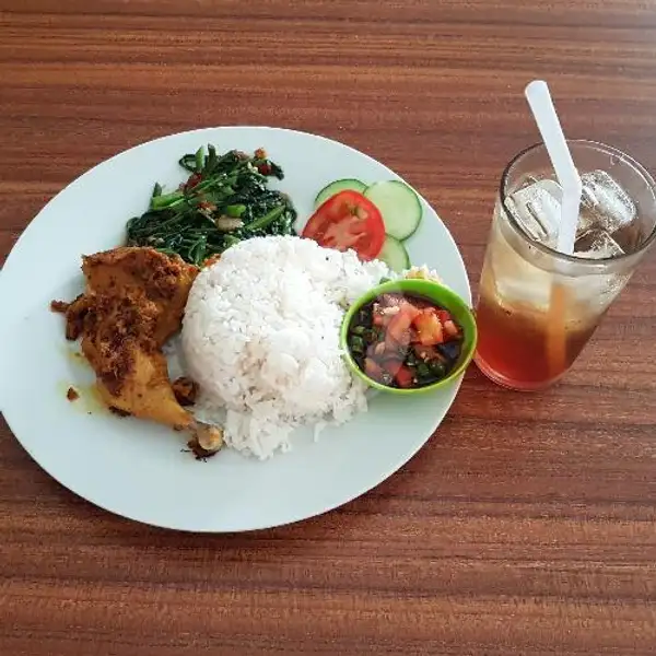 Paket Ayam Bakar | Trenz Resto & Cafe, Panam